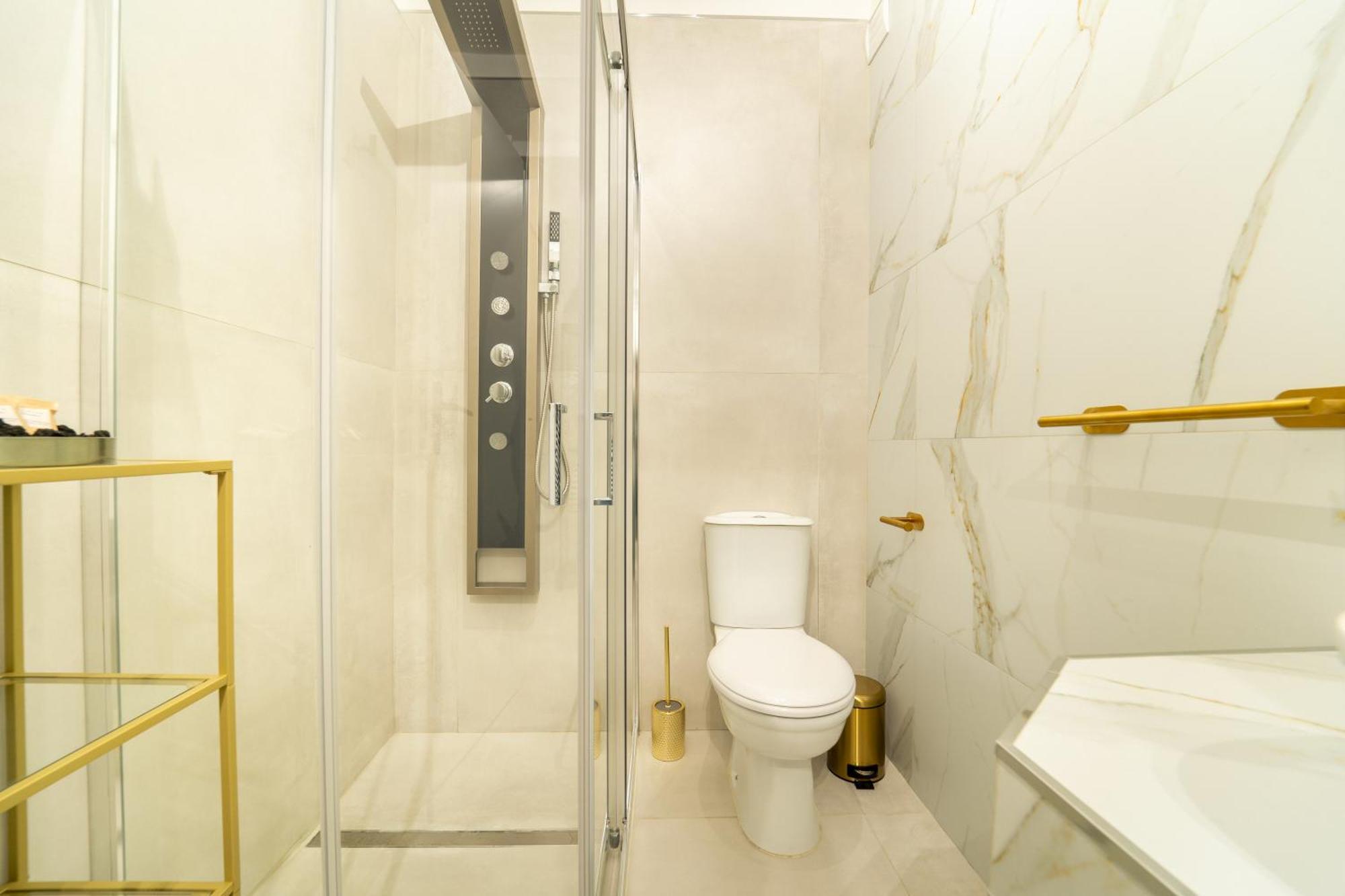 Johnny'S Suites Taormina Beach Bay Экстерьер фото
